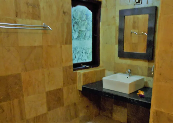 ゲストハウス Shangrilah 2*